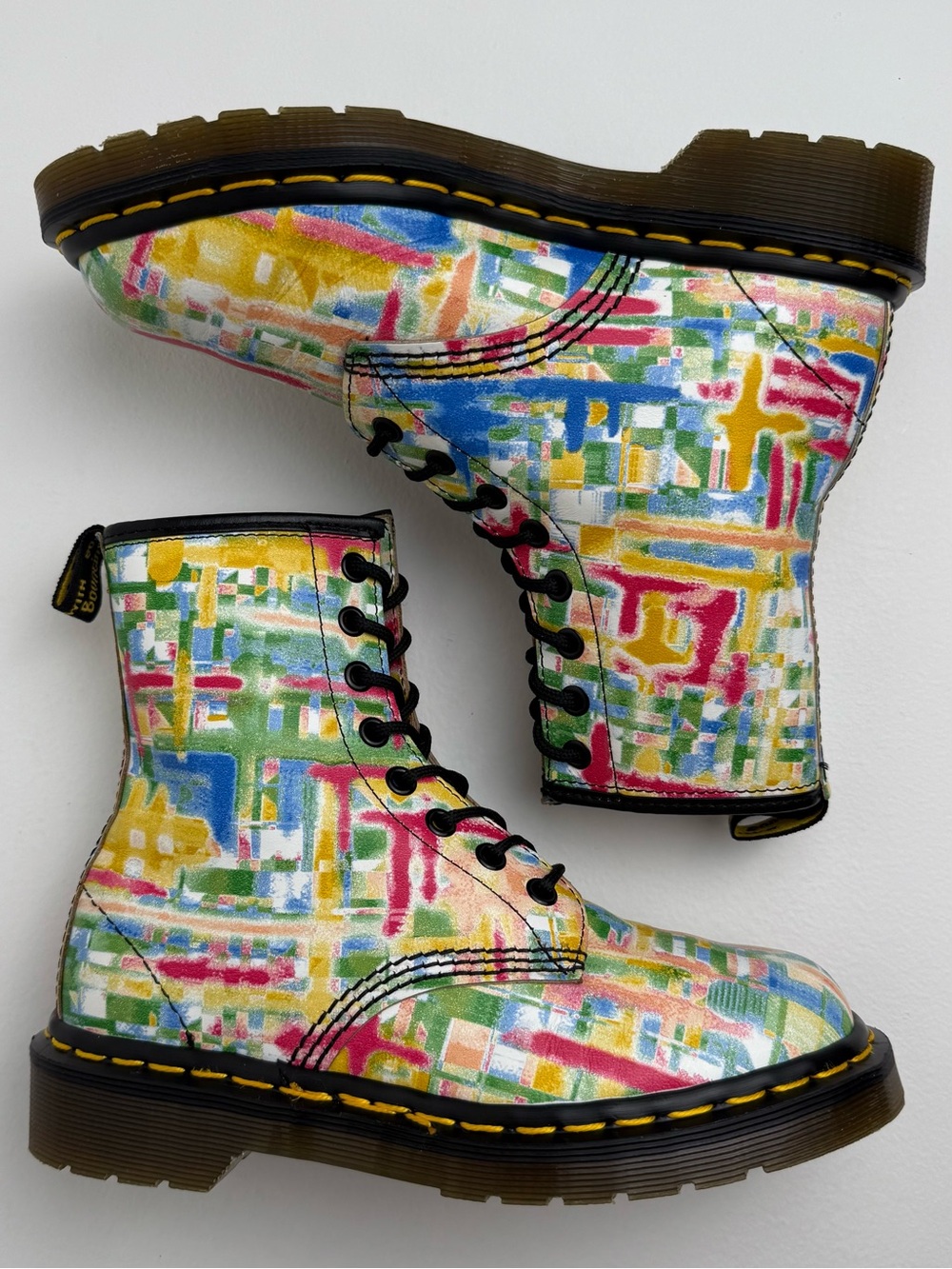 Vintage England Dr. Martens 1460 Leather Quaser Multicolor Abstract Boots UK 3